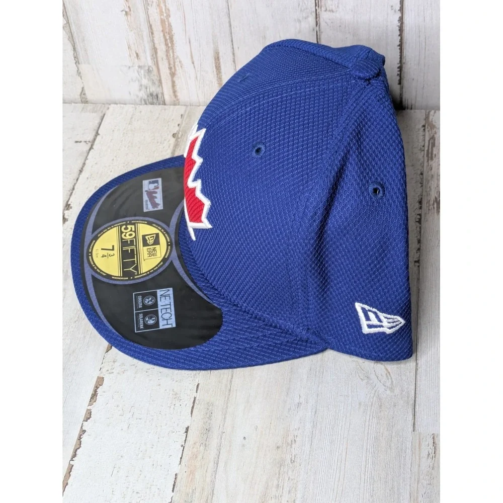 New Toronto Blue‎ Jays New Era Leaf Logo Fitted On Field 59FIFTY Hat  Size 7 3/4
